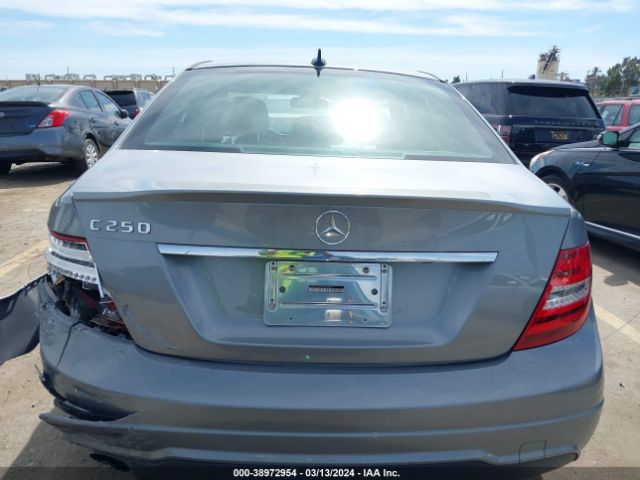 WDDGF4HB9EA966896 Mercedes-Benz C 250 Luxury/sport