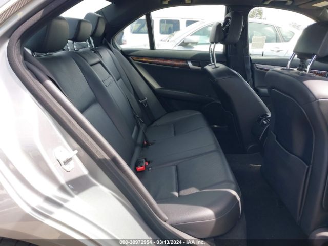 WDDGF4HB9EA966896 Mercedes-Benz C 250 Luxury/sport