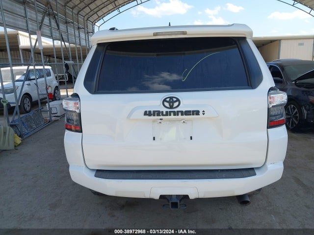 Toyota 4runner Sr5 Premium 2020 JTEZU5JR7L5215979 Image 16