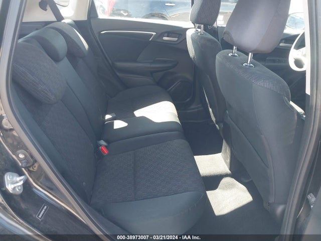 Honda FIT LX 2015 3HGGK5H55FM715384 Image 8