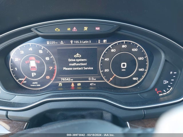 WA1BNAFY5J2016028 Audi Q5 2.0t Premium/2.0t Tech Premium