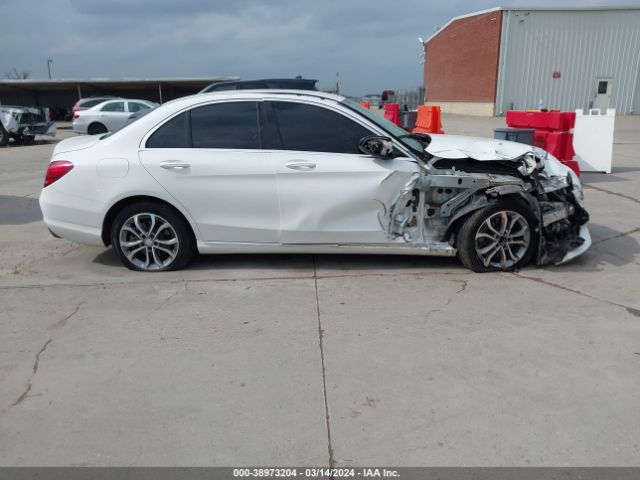 55SWF4JBXFU058237 Mercedes-Benz C 300 Luxury/sport