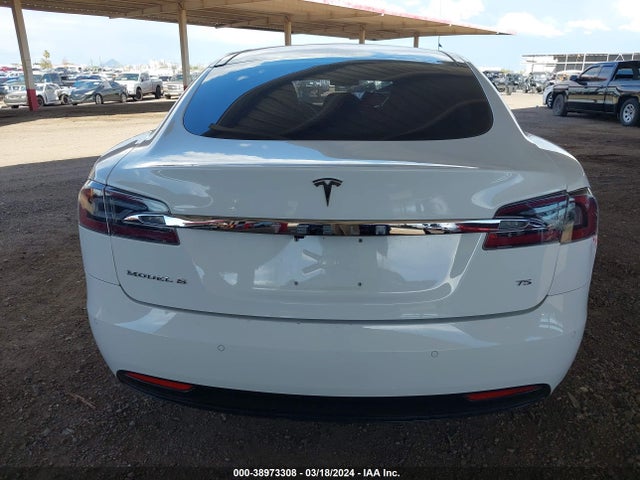 Tesla Model S 60/70/75/85 2016 5YJSA1E12GF148921 Image 16