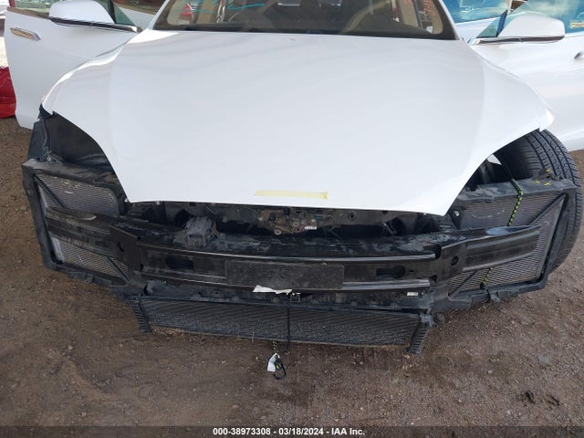 Tesla Model S 60/70/75/85 2016 5YJSA1E12GF148921 Image 6