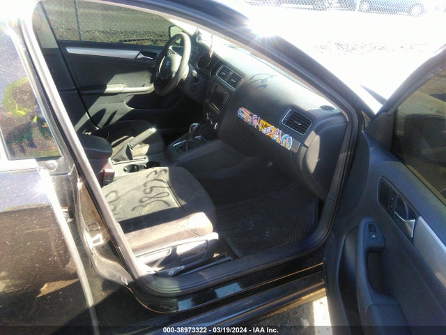 3VWD67AJ9GM265973 Volkswagen Jetta 1.4t Se