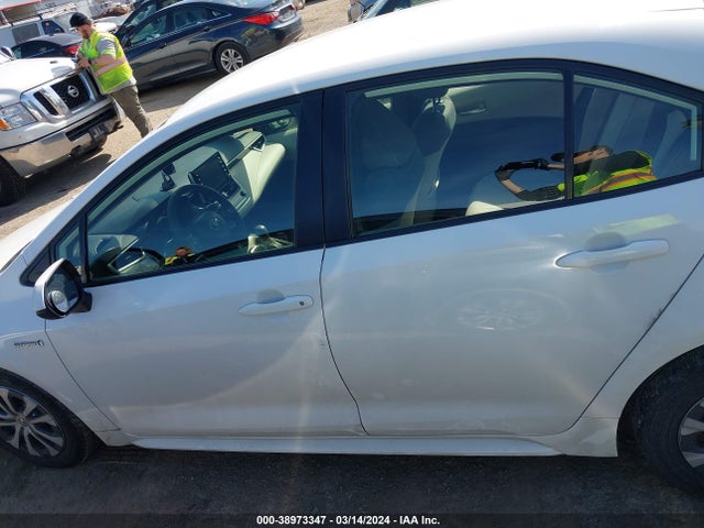 Toyota Corolla Hybrid Le 2020 JTDEBRBE1LJ003422 Image 14
