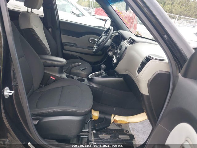 KIA SOUL + 2014 KNDJP3A58E7718857 Image 5