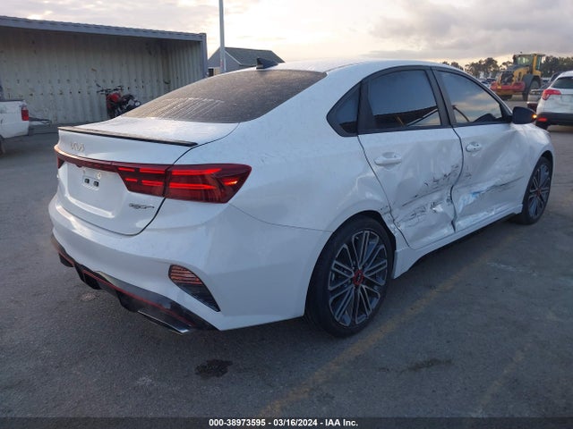 KIA FORTE GT 2023 3KPF44AC1PE583887 Image 4