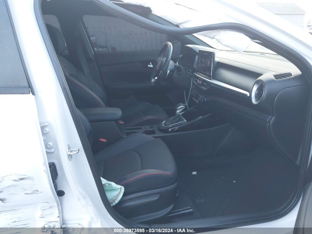 KIA FORTE GT 2023 3KPF44AC1PE583887 Image 5