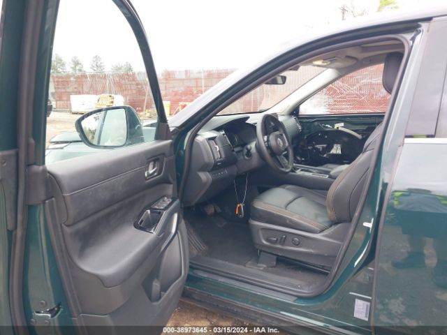 5N1DR3CB2PC204700 Nissan Pathfinder Sl Fwd