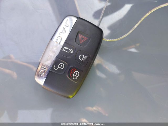 SAJWA0F7XF8U56417 Jaguar Xf 3.0 Portfolio/3.0 Sport