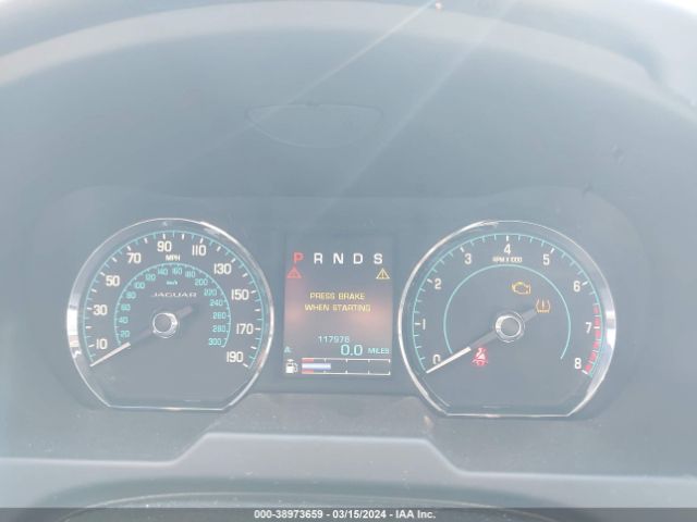 SAJWA0F7XF8U56417 Jaguar Xf 3.0 Portfolio/3.0 Sport