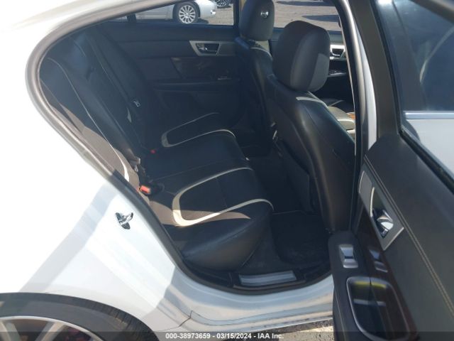 SAJWA0F7XF8U56417 Jaguar Xf 3.0 Portfolio/3.0 Sport