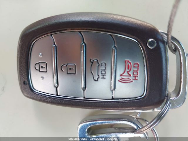 5NPD84LF0JH231163 Hyundai Elantra Value Edition