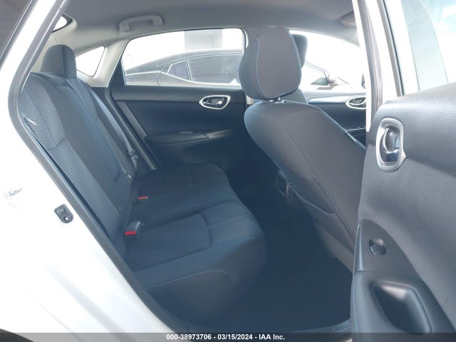 Nissan SENTRA SR 2018 3N1AB7AP9JY249409 Image 8