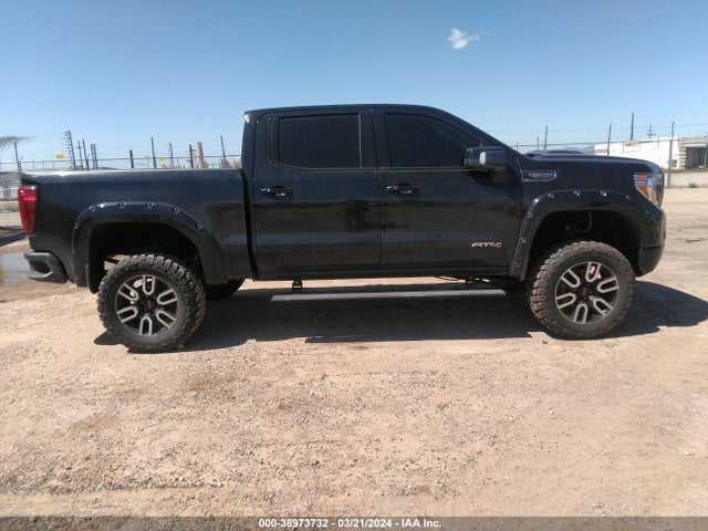 3GTP9EEL2MG178403 GMC Sierra 1500 4wd  Short Box At4