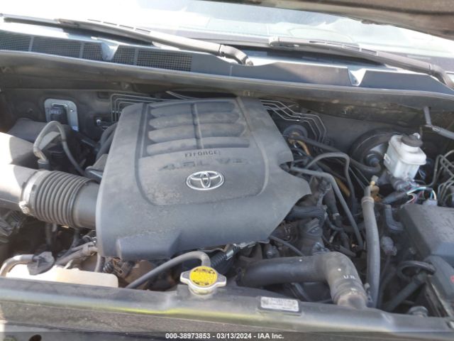 5TFRM5F19FX085946 Toyota Tundra Sr5 4.6l V8