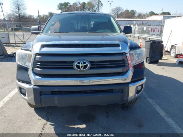 5TFRM5F19FX085946 Toyota Tundra Sr5 4.6l V8