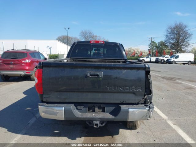 5TFRM5F19FX085946 Toyota Tundra Sr5 4.6l V8