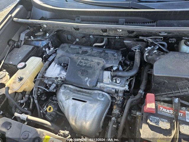 Toyota RAV4 2018 JTMZFREV9JJ169900 Image 10