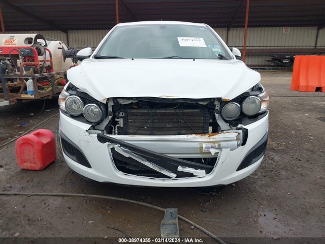 Chevrolet Sonic Ls Auto 2016 1G1JA6SH8G4161568 Image 13