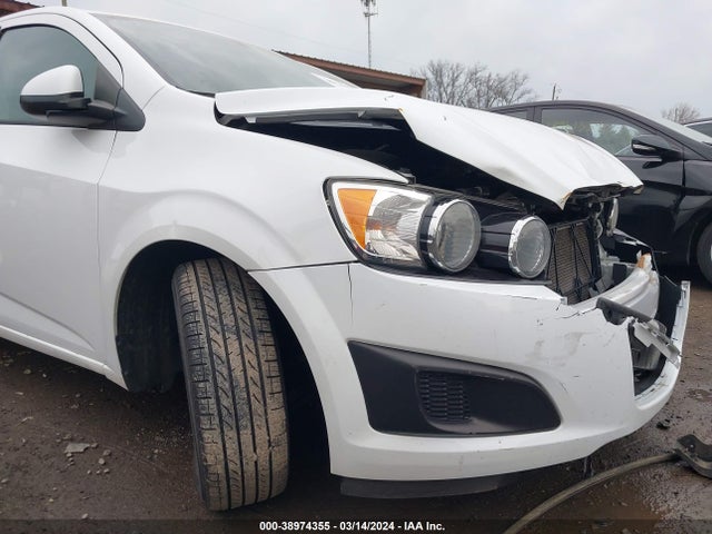 Chevrolet Sonic Ls Auto 2016 1G1JA6SH8G4161568 Image 20