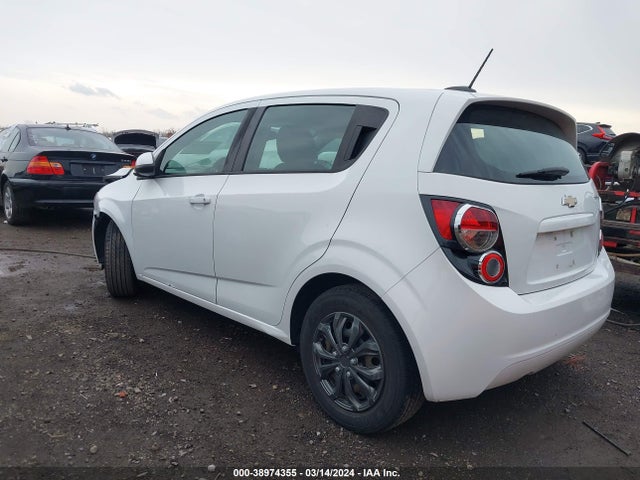 Chevrolet Sonic Ls Auto 2016 1G1JA6SH8G4161568 Image 3