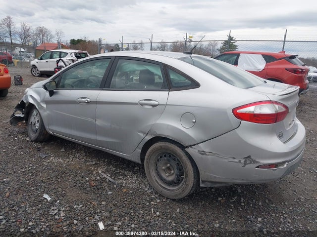 Ford FIESTA SE 2018 3FADP4BJ5JM129012 Image 3