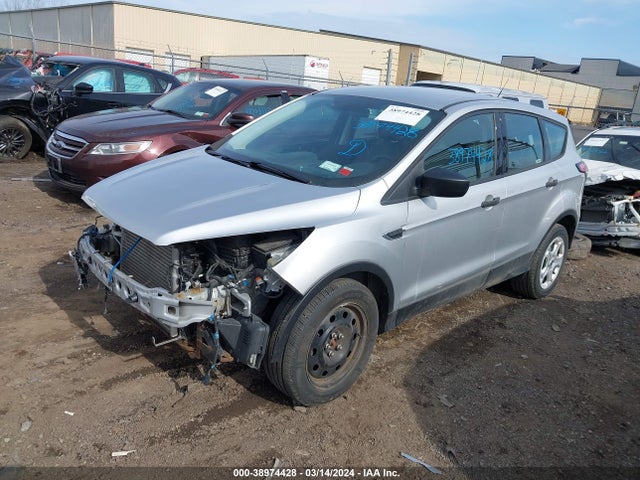 Ford ESCAPE S 2018 1FMCU0F70JUB38827 Image 2
