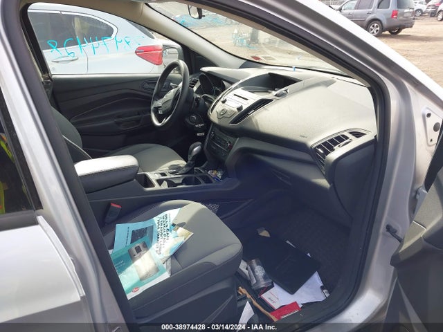 Ford ESCAPE S 2018 1FMCU0F70JUB38827 Image 5