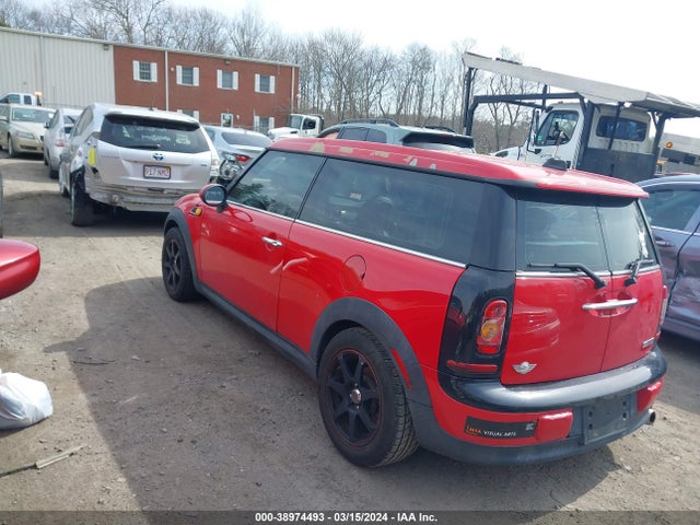 2008 MINI COOPER CLUBMAN WMWML33588TN67968 Photo 2