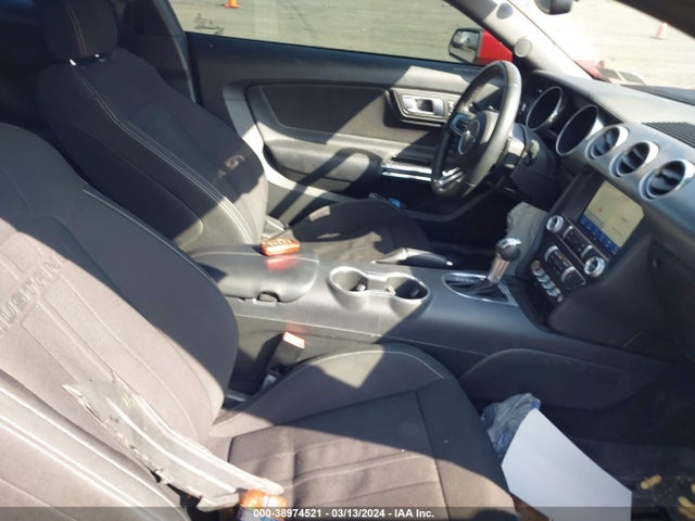 Ford Mustang Ecoboost Fastback 2020 1FA6P8TH4L5183745 Image 5