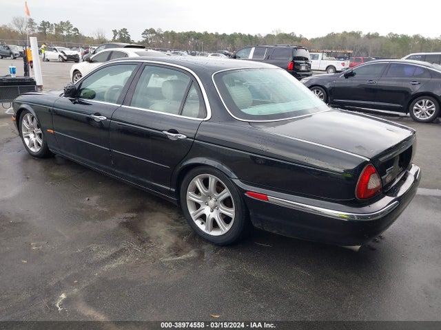 2004 JAGUAR XJ SAJWA71C54SG32872 Photo 2