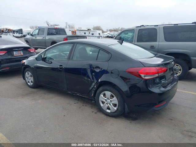 KIA FORTE LX 2017 3KPFK4A75HE091602 Image 3