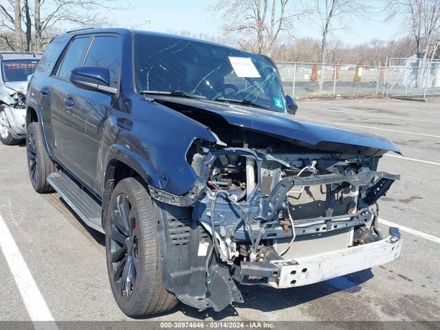 Toyota 4RUNNER SR5 2015 JTEBU5JR1F5233514 Image 1