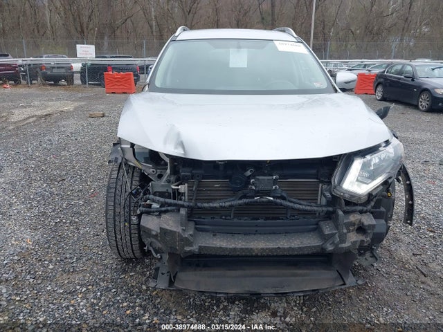 Nissan ROGUE SV 2018 KNMAT2MT2JP523654 Image 13