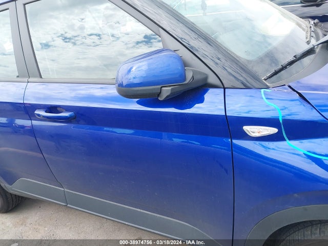 Hyundai Venue Limited 2022 KMHRC8A39NU183819 Image 13