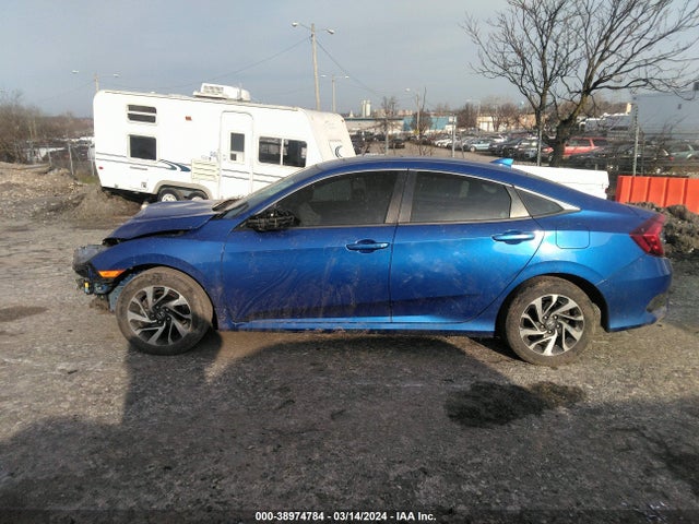 Honda CIVIC EX 2018 2HGFC2F79JH554086 Image 15