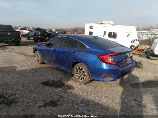 Honda CIVIC EX 2018 2HGFC2F79JH554086 Image 3