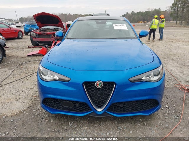 ZARFAMBN9K7606257 Alfa Romeo Giulia Ti Sport Rwd