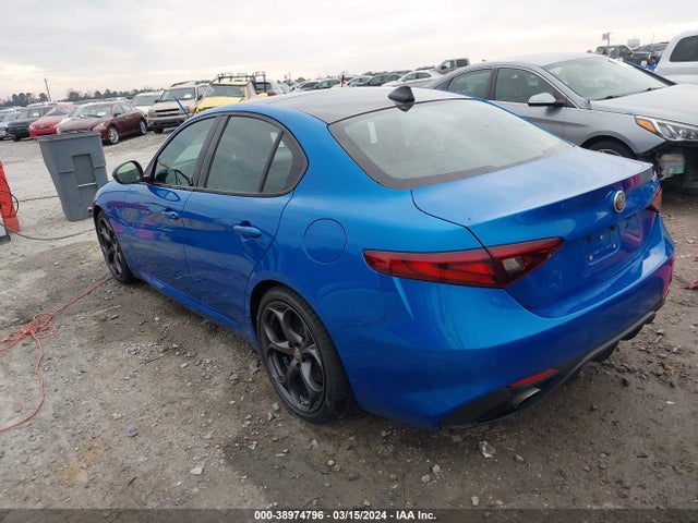 ZARFAMBN9K7606257 Alfa Romeo Giulia Ti Sport Rwd