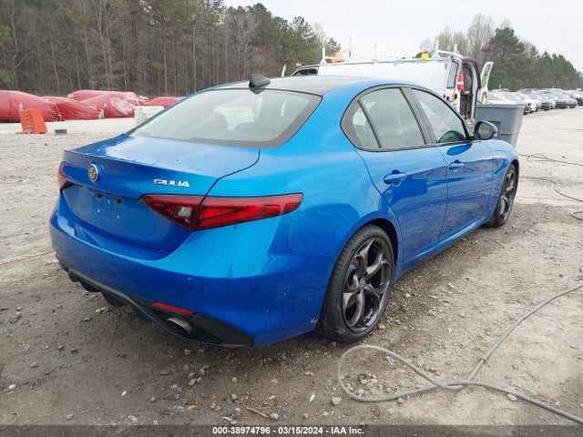 ZARFAMBN9K7606257 Alfa Romeo Giulia Ti Sport Rwd