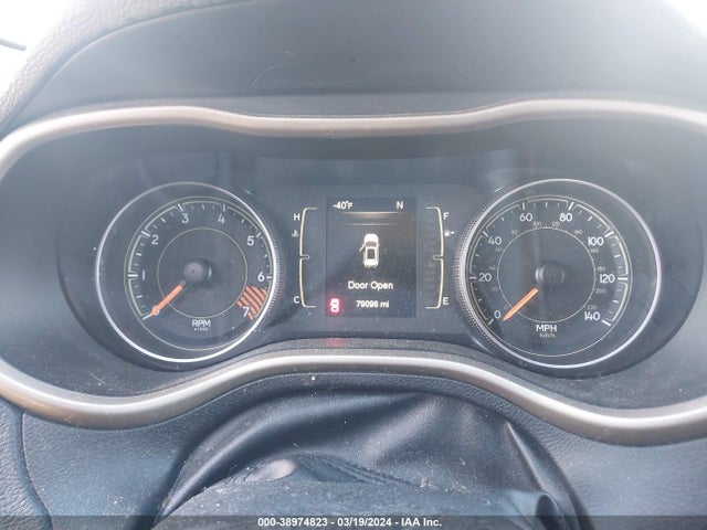 Jeep Cherokee Latitude Altitude 2015 1C4PJMCB1FW750397 Image 7