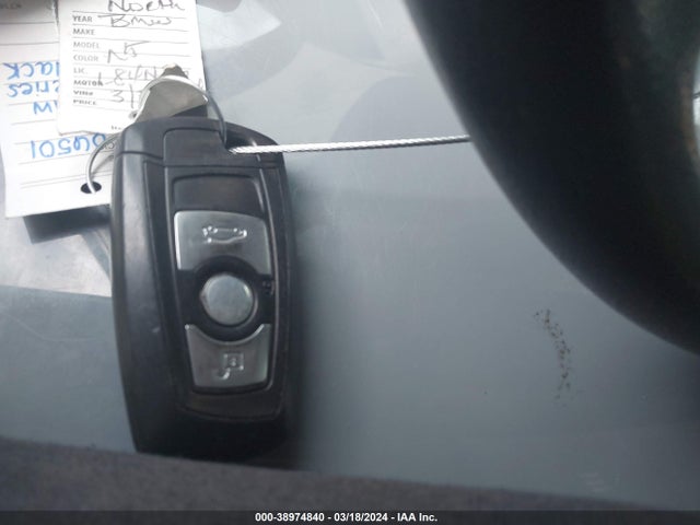 BMW 320i Xdrive 2015 WBA3C3G5XFNT52700 Image 11