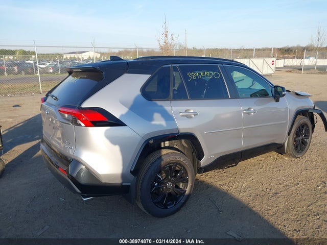 Toyota Rav4 Xse Hybrid 2024 JTME6RFVXRD553742 Image 4