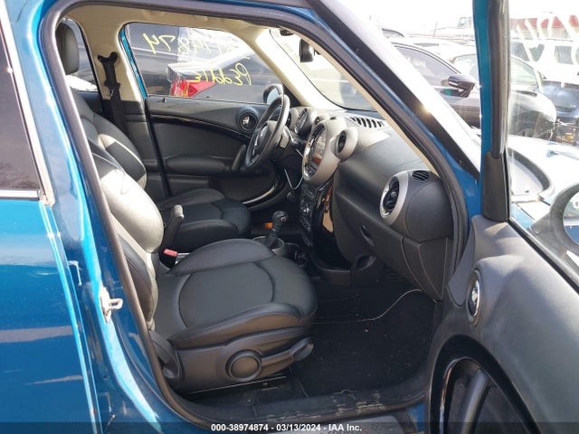 2011 MINI COOPER S COUNTRYMAN WMWZC5C52BWL55235 Photo 4