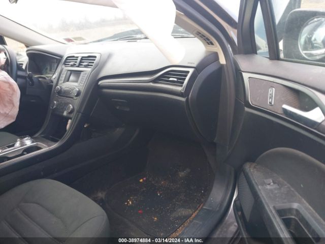 3FA6P0G70JR178703 Ford FUSION S