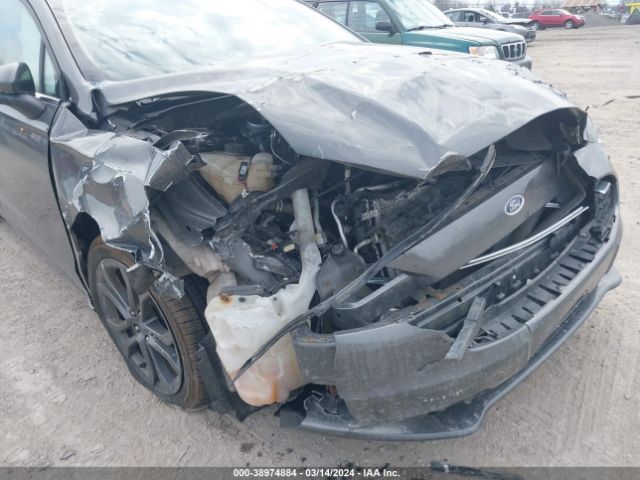 3FA6P0G70JR178703 Ford FUSION S