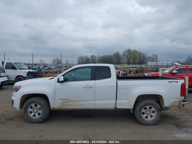 Chevrolet Colorado Wt 2016 1GCHTBE33G1375975 Image 14