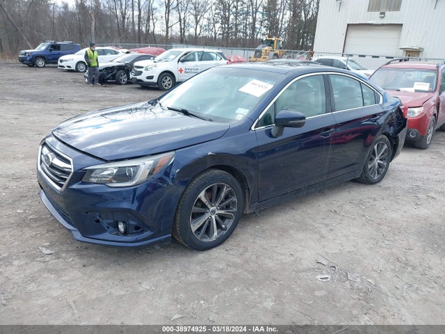 Subaru Legacy 2.5i Limited 2018 4S3BNAK64J3017272 Image 2